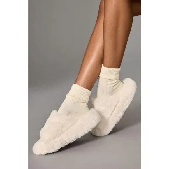 Anthropologie Maeve Fuzzy Sky Platform Slippers Women's Size Medium M (8-9) NWT - Picture 2 of 6